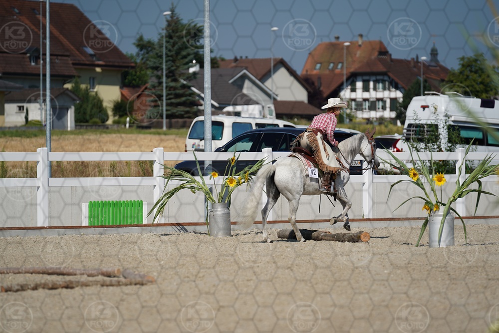 s_A9_03812.JPG